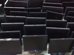 UMS LCD Monitors For Liquidat